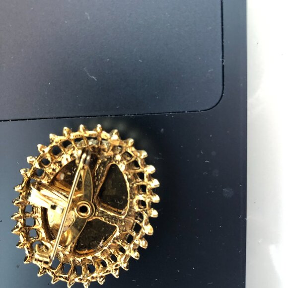 Antique handcrafted petit point brooch/pendant - Picture 4 of 4